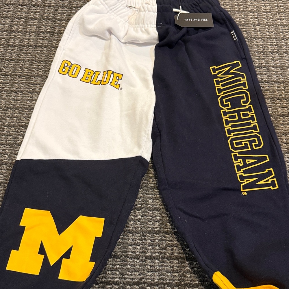 Michigan Colorblock Sweatpants. Hype and Vice size x small - Picture 4 of 5